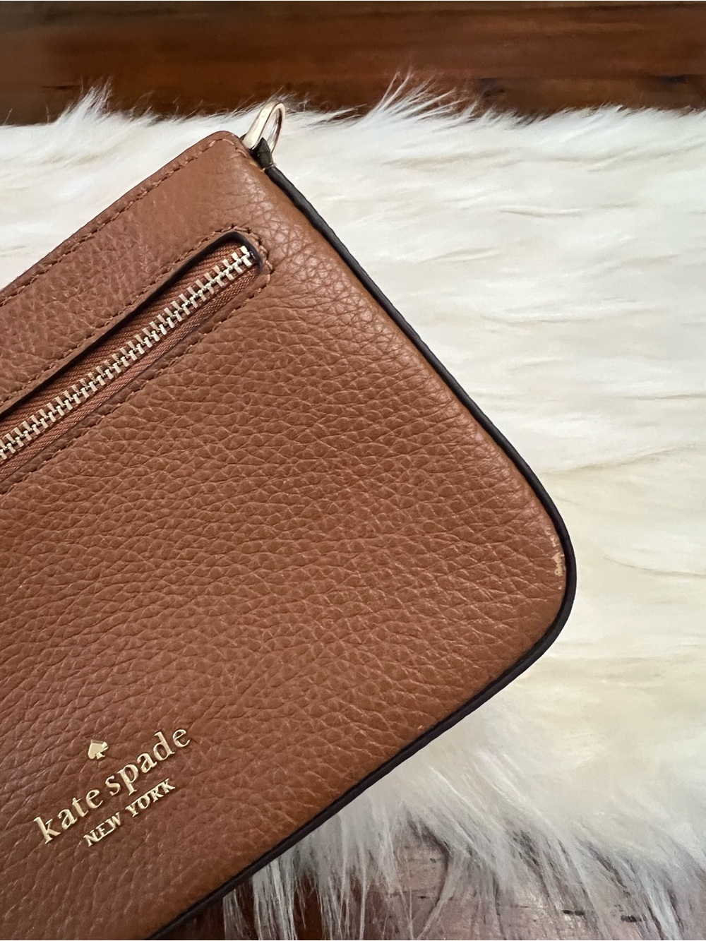 Kate Spade Leila Convertible Wristlet Pebbled Leather Gingerbread Brown Gold HW - Picture 4 of 6